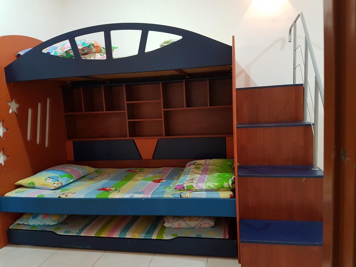 Big Garden Homestay Pantai Remis Exterior photo